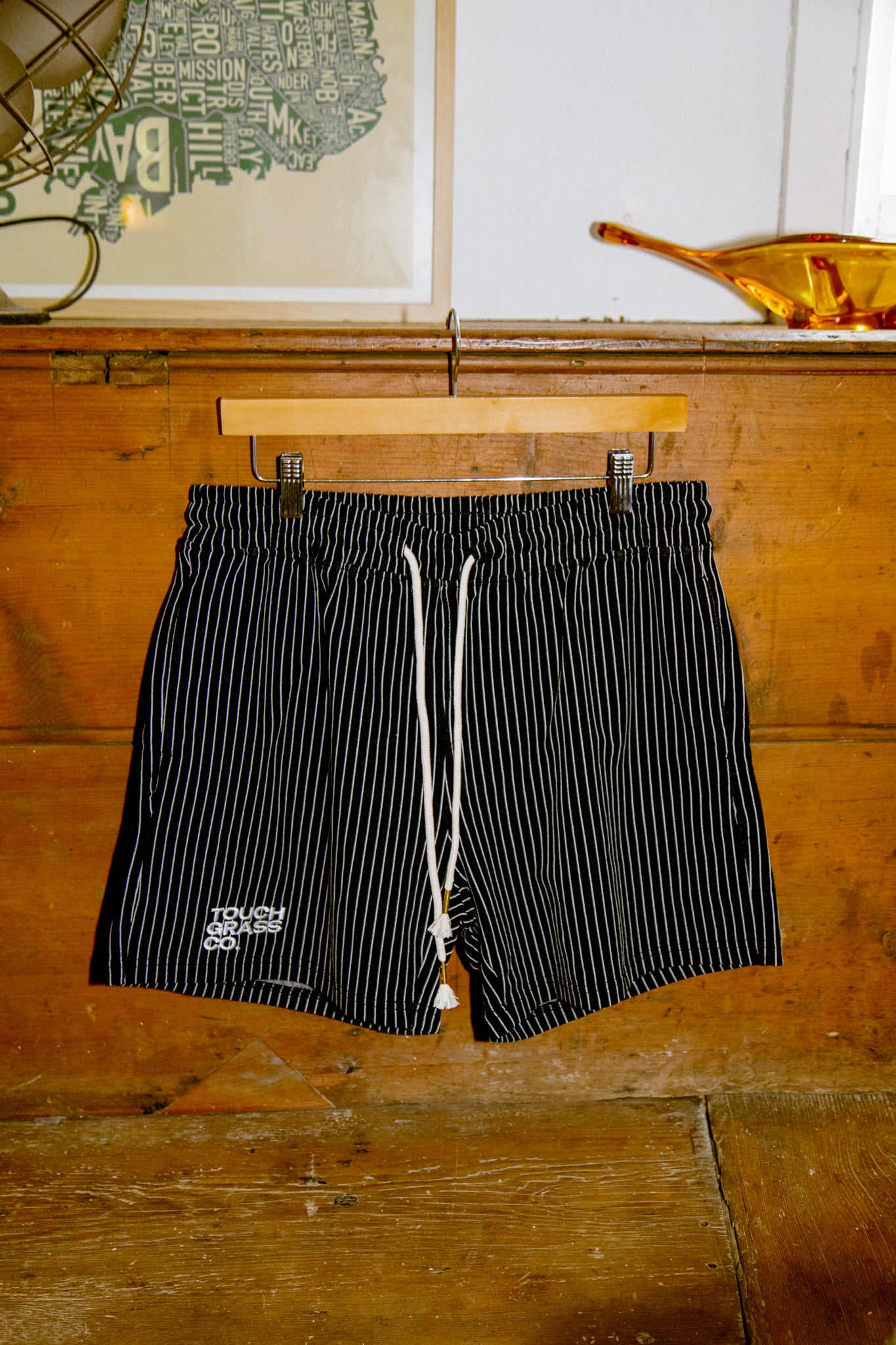 Retro Gym Shorts (Obsidian Black)